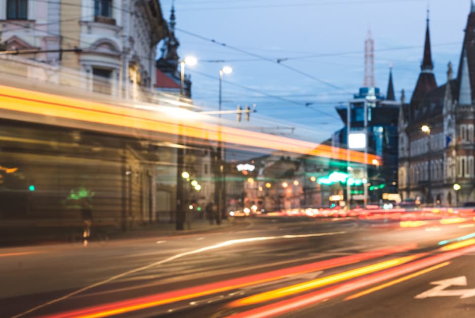 Slide Conexiuni rapide și eficiente